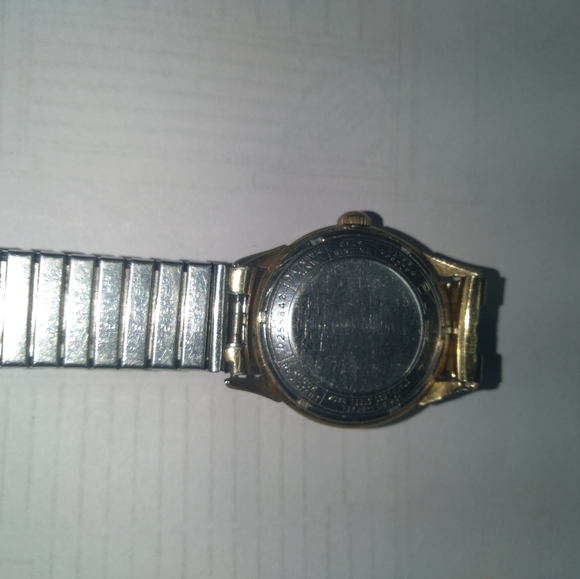 Wrist watch - Picture 2 of 2